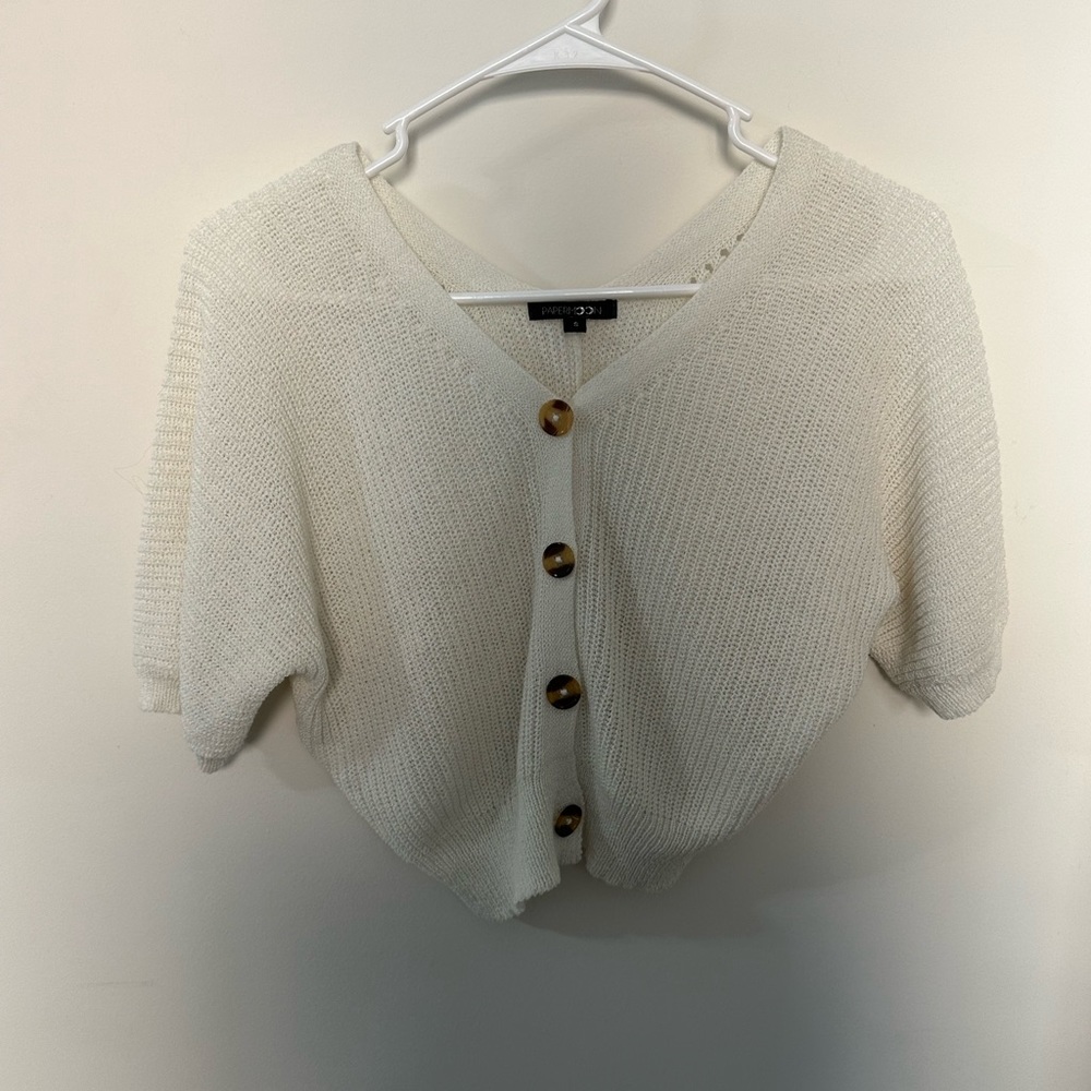 Cropped knitted top